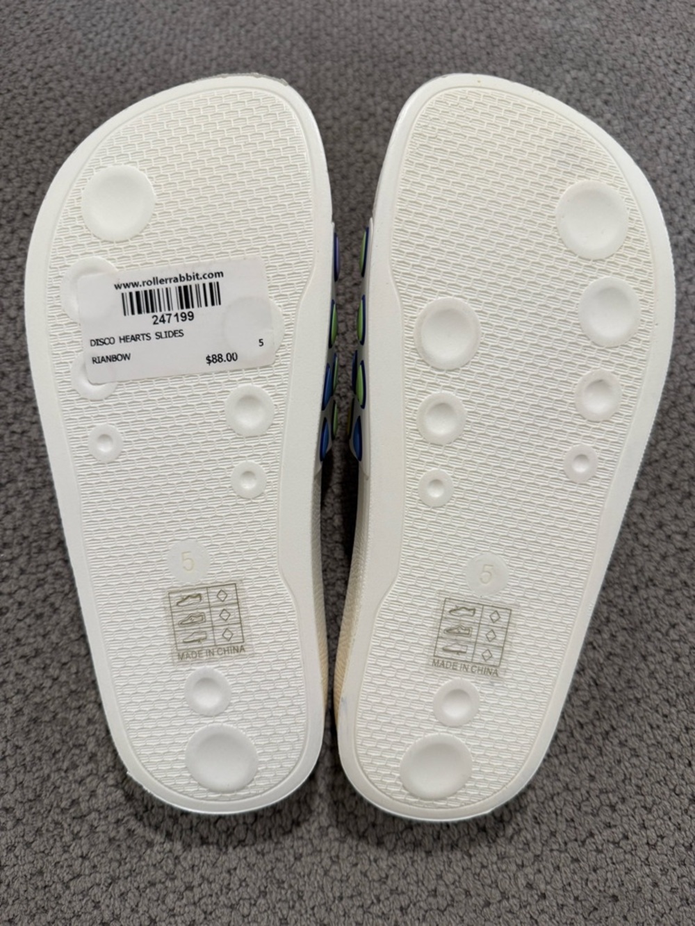 NWT, Roller Rabbit, Disco Heart Slides - Picture 2 of 2
